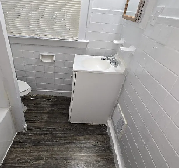 10359 Violetlawn St #1 — Photo 5