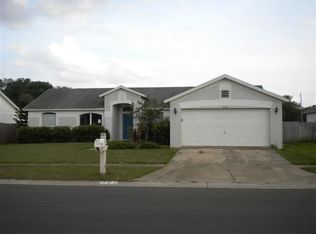 909 Tuscanny St, Brandon, FL 33511