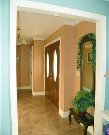 5th image of 1114 Southgate Dr