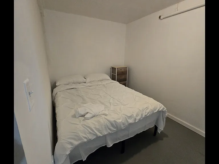 1651 Holland Ave #1 — Photo 6