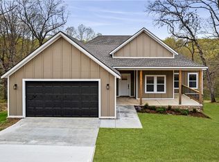 38 Tarleton Ln, Bella Vista, AR 72715