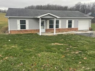 2113 Ridge Blvd, Connellsville, PA 15425
