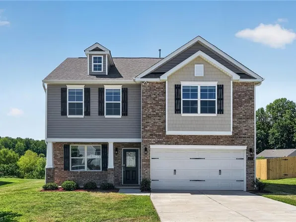 3772 Traveler Dr, Trinity, NC 27370