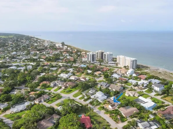 709 Armada Rd S, Venice, FL 34285