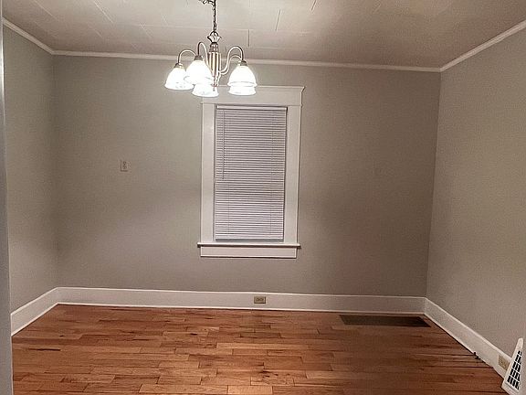 5th image of 1424 Sara Ave