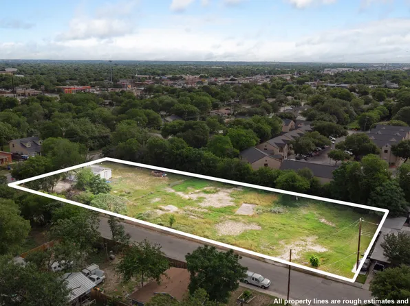 1034 Grosvenor Blvd, San Antonio, TX 78221