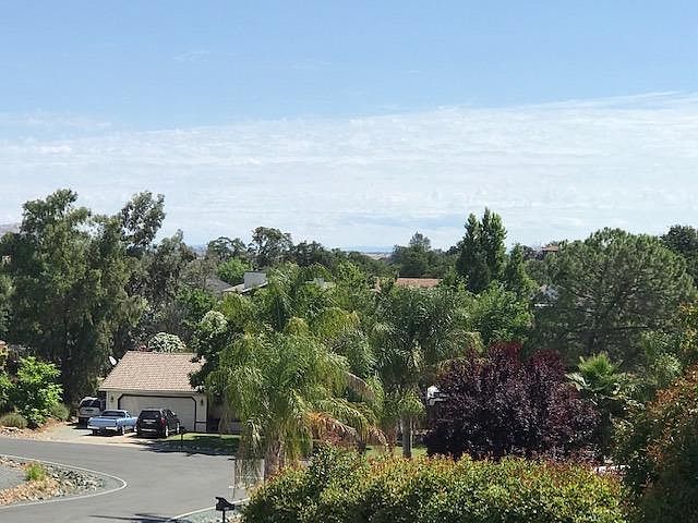2nd image of 2100 Wren Ct