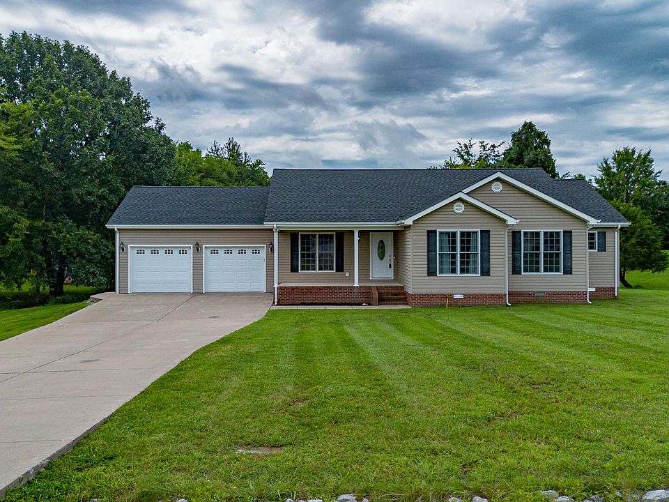 1st image of 224 Hunters Ln