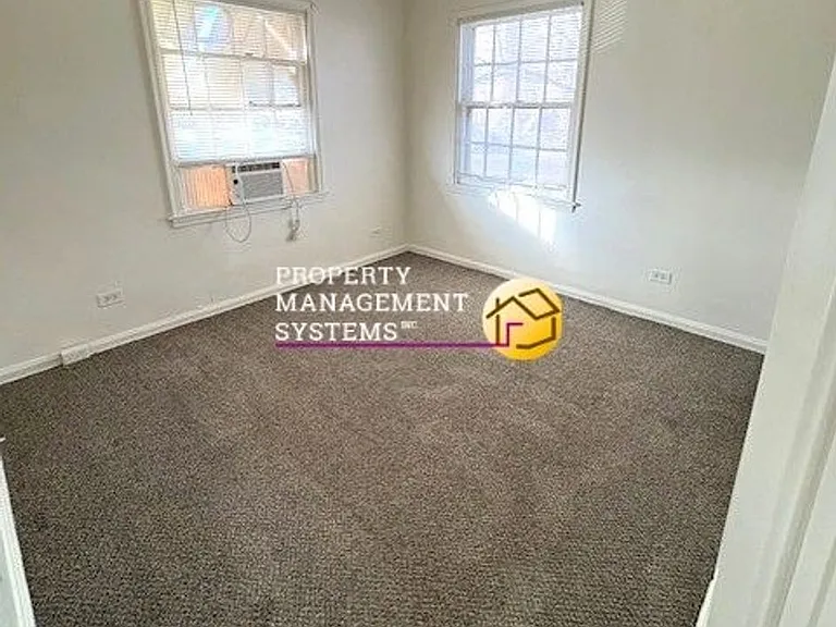 135 N B St #4 — Photo 7