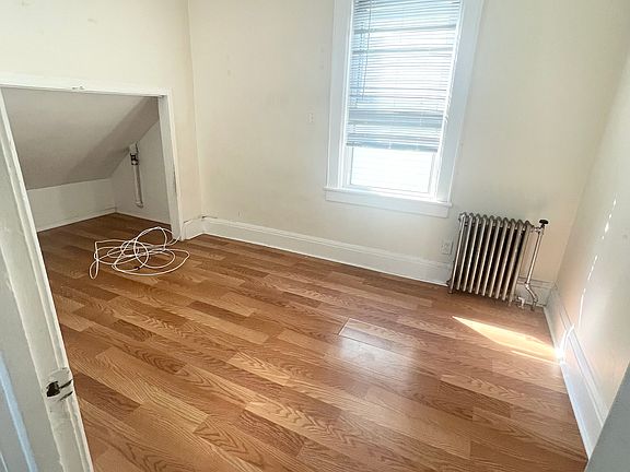 5th image of 5958 Grand Ave
