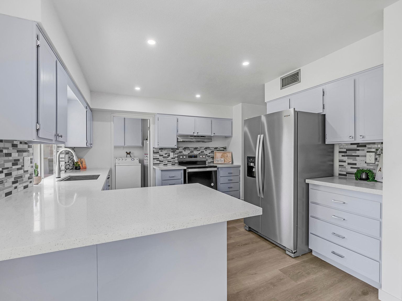 9911 W PLEASANT VALLEY Road, Sun City, AZ 85351 | Zillow
