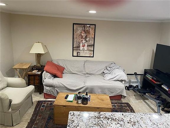 2nd image of 1511 Robert St #1/2