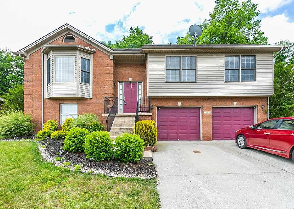 1st image of 360 Reynolds Dr