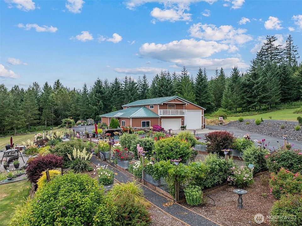 1st image of 222 Volcano Lane