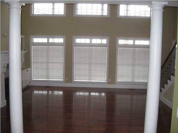2nd image of 8417 Balata Dr