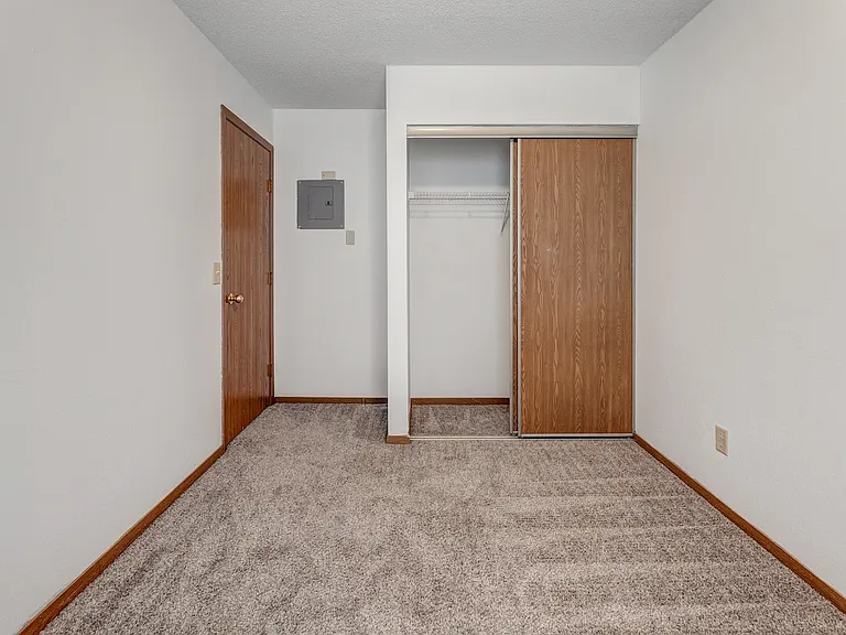 Valley View Estates — Photo 16