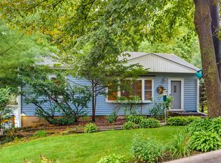 18917 Chestnut Ln, Minnetonka, MN 55345