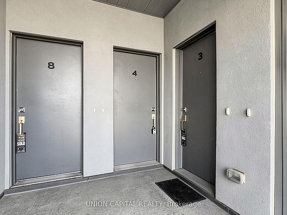 5th image of 1238 Cawthra Rd #4