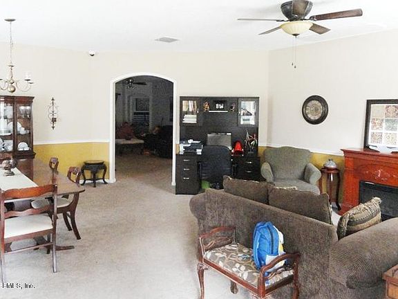 3rd image of 12464 Deeder Ln