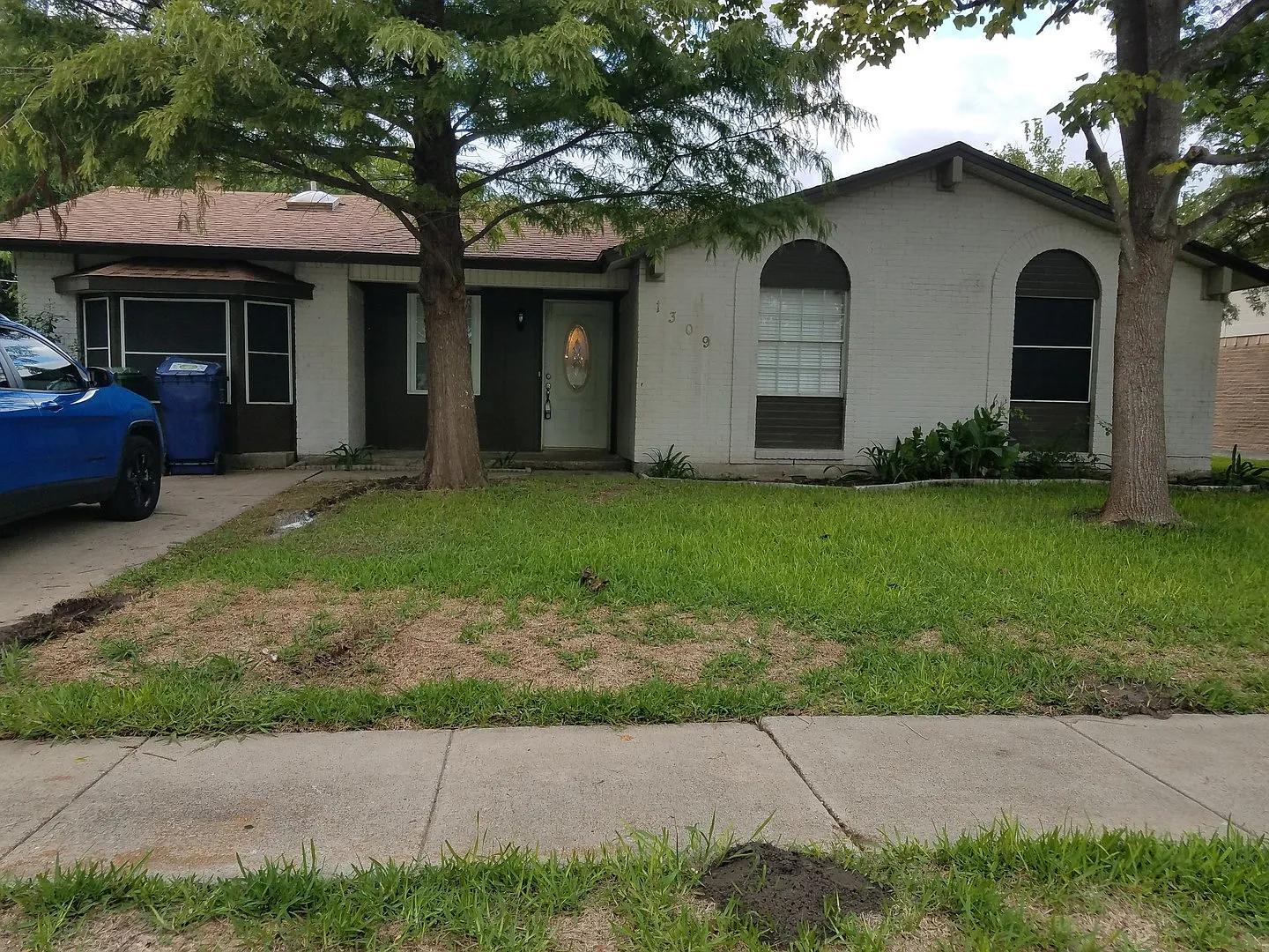 1309 Greencove Dr photo 1