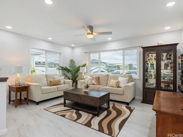 45-701 Keneke St, Kaneohe, HI 96744