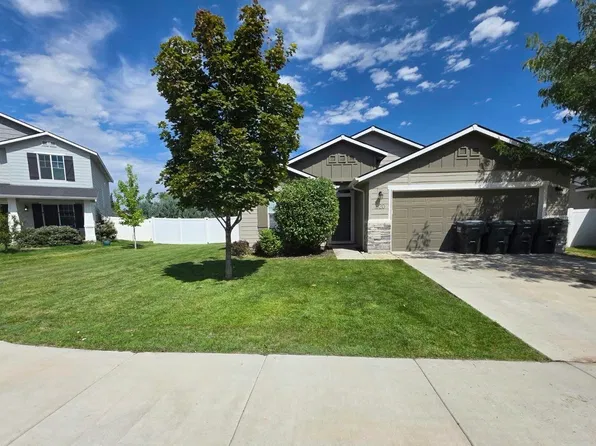 1520 W Atacama Dr, Kuna, ID 83634