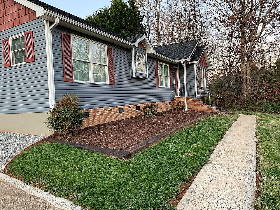 1st image of 7327 Hagers Hollow Dr