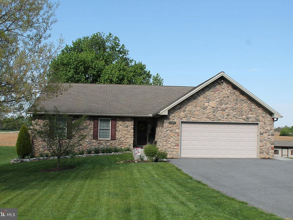 1st image of 100 Garfield Dr