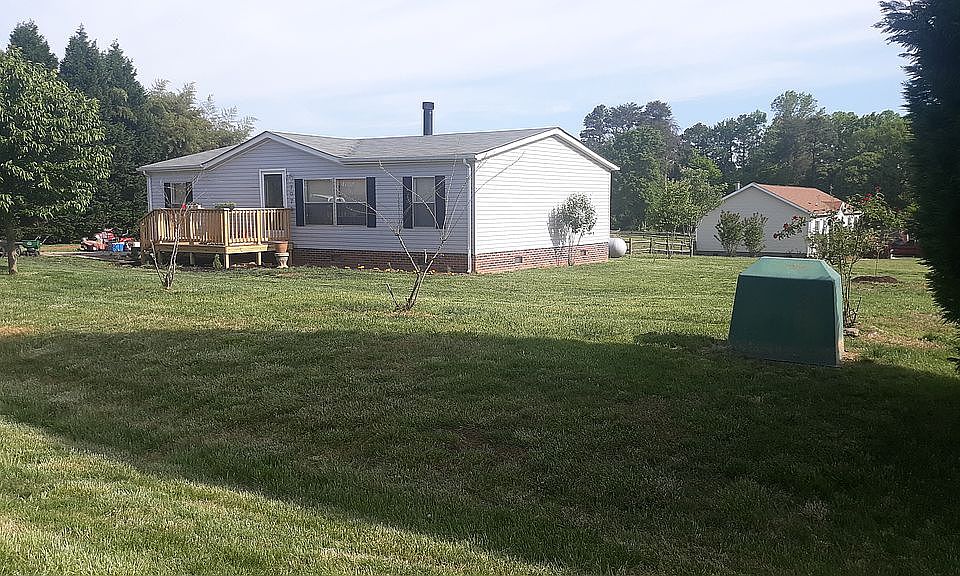 1st image of 7072 Maple Glen Dr