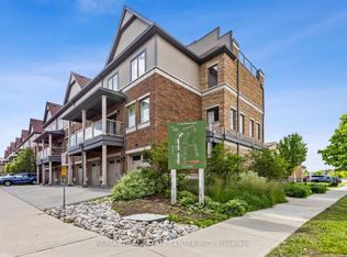 70 E Willowrun Dr #A1, Kitchener, ON