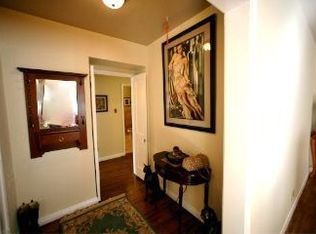 4546 Denny Ave, North Hollywood, CA 91602