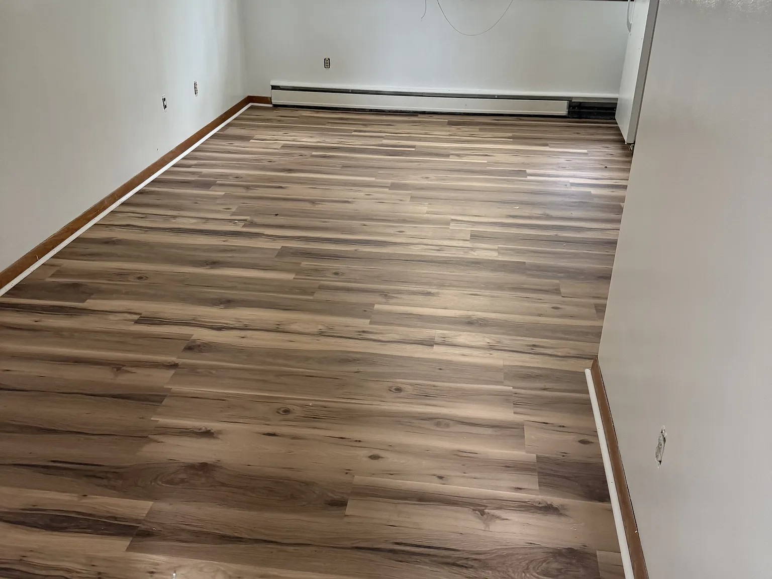 108 Brewer Dr — Photo 2