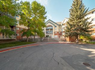20 N 3rd St S #110, Lethbridge, AB T1J 4P1
