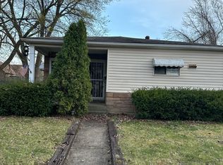 908 Clifford Ave, Akron, OH 44306