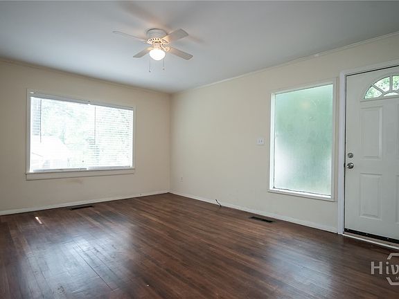 3rd image of 175 Habersham Way