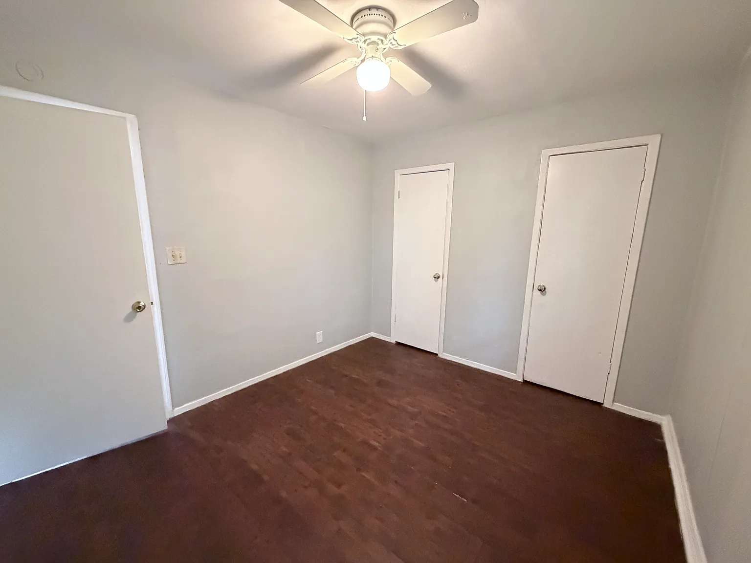 2 bed, 836 sqft, $975 — Photo 4