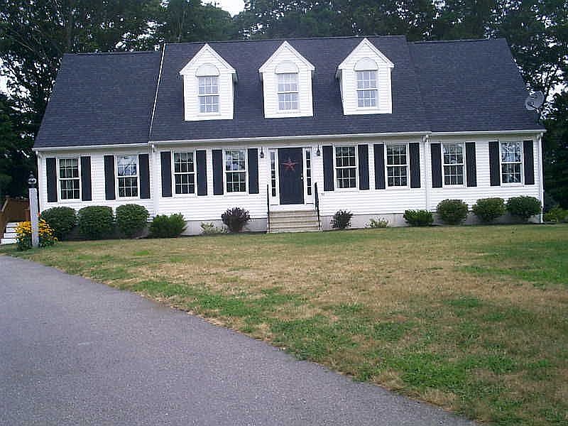 Lovely Expanded Cape