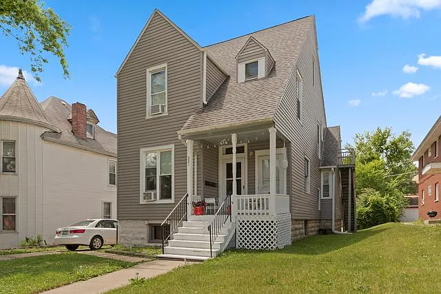 321 Dewey St #2 — Photo 1