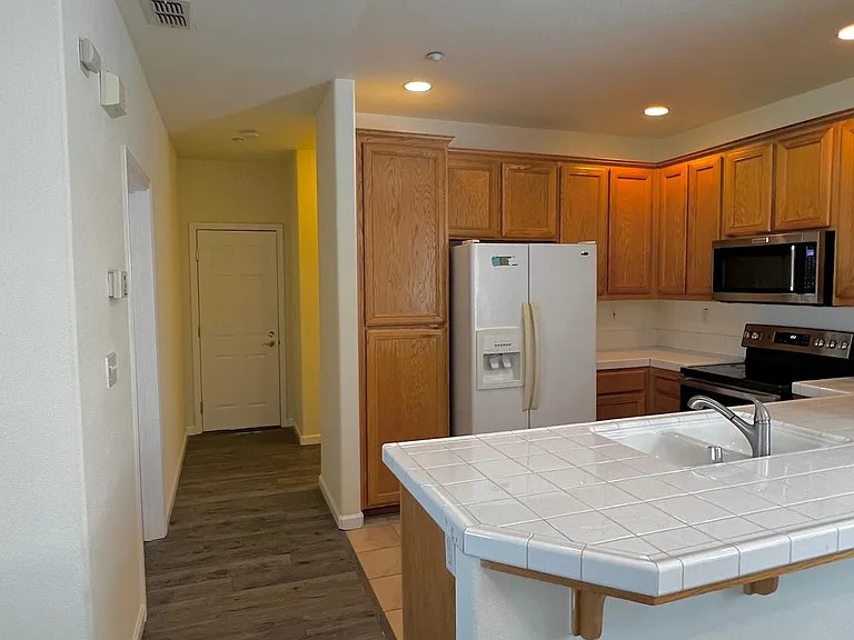 4830 Swinford Ct — Photo 16