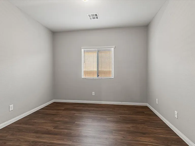 4414 Meline Ave — Photo 17