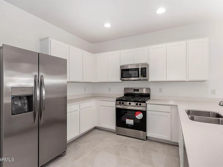 15676 W Winslow Ave — Photo 10