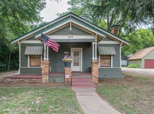 304 S Prairieville St, Athens, TX 75751