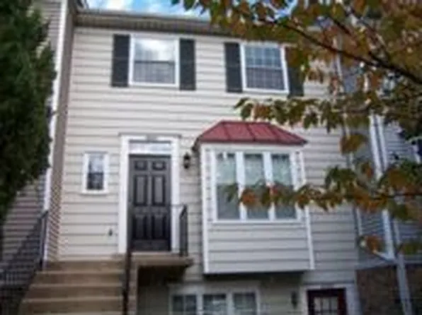 16200 Taconic Cir, Dumfries, VA 22025