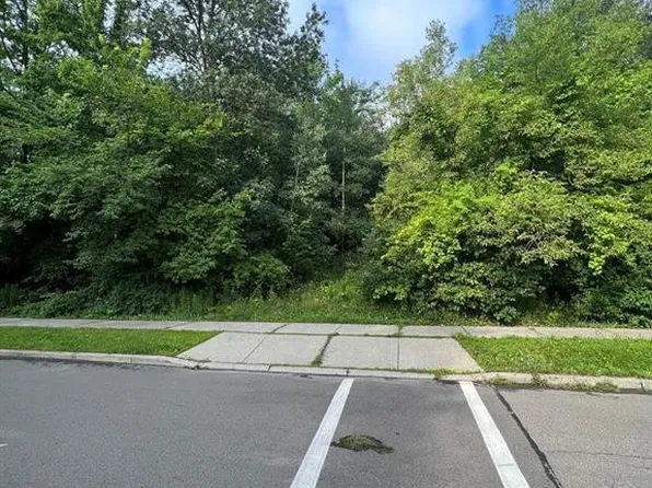 51 McMahon Ave #72, Corning, NY 14830