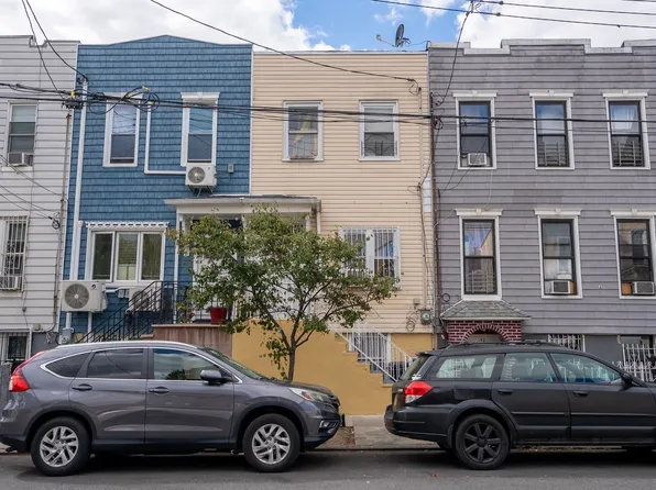 194 Essex Street image 1 of 9