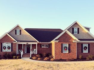 106 Bradons Way, Cowpens, SC 29330