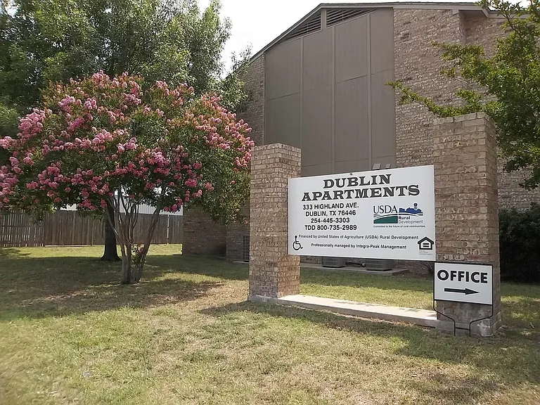 333 Highland Ave — Photo 1