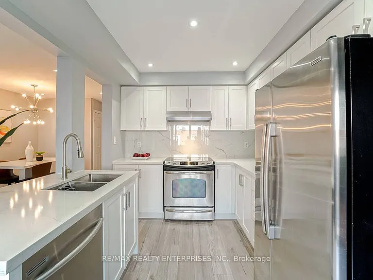 1750 Creek Way #29 — Photo 11