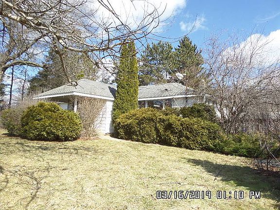 2nd image of 38915 N Northwestern Ave