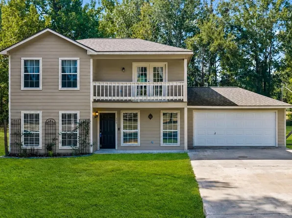 205 Bailly Ln, Livingston, TX 77351